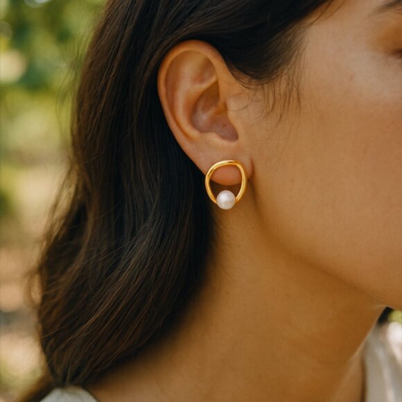 Lily Earrings - Picture 2 of 2